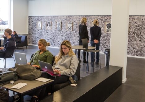"Youth" by Julie Nord is installed at Marselisborg Gymnasium