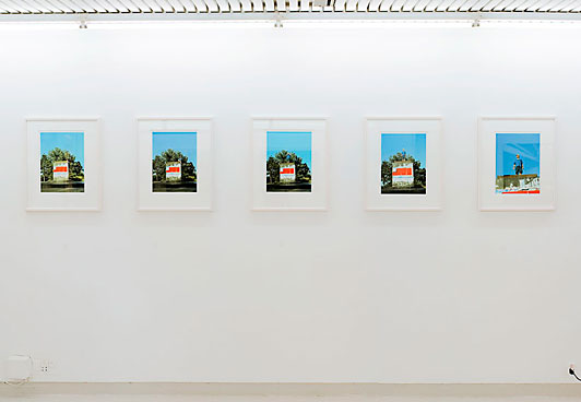 For A Happier Tomorrow Galleri Tom Christoffersen (In situ)