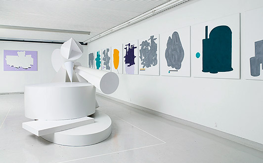 Øivind Nygård Tegneren 2007 card board, wooden mouldings and MDF h. 280 cm, w.120 cm, l. 300 cm All the new paintings by Elmer are untitled and are acrylic on either canvas or board. The dimensions are: 95x140 cm, 95x100cm, 50x42cm
