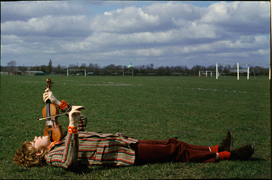 Teit Jørgensen Wiliam Skotte Olsen at Kløvermarken, Amager 1966 C-print 24 x 35 cm