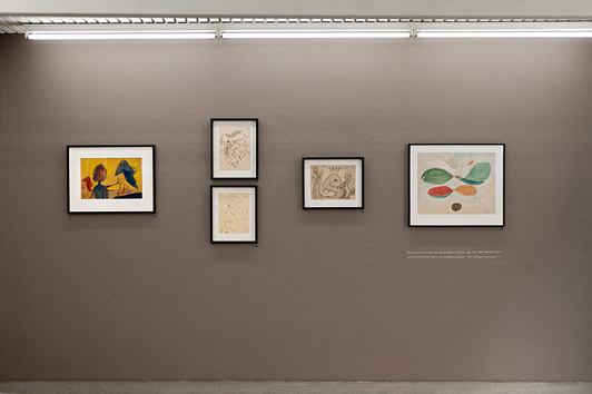 12 Installation view MELLEM LINIERNE Galleri Tom Christoffersen, 2011
