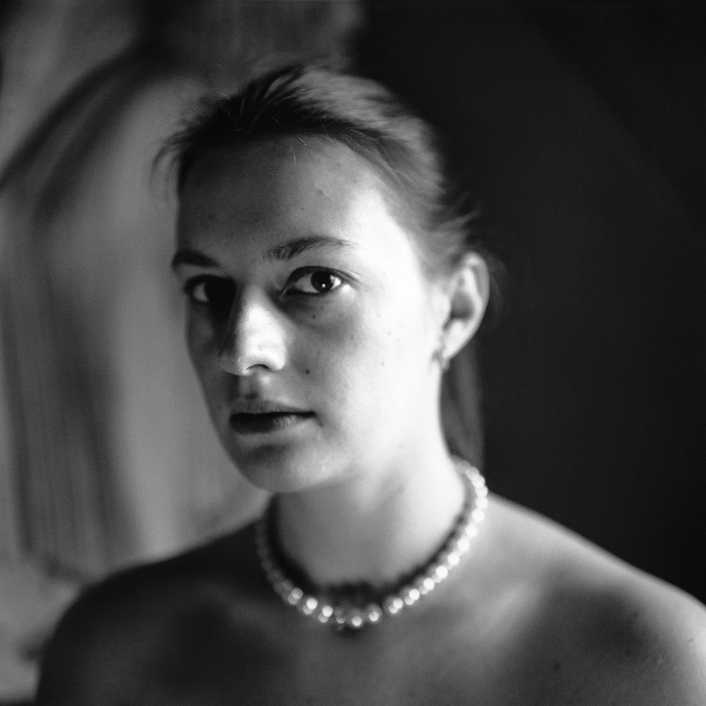 Jeffrey Silverthorne Angelina Paris 2011