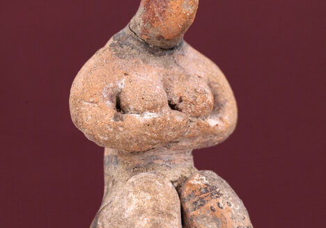 Anonymous: Fertility symbol. 2500 BC. Terracotta, 8 x 4 x 3 cm