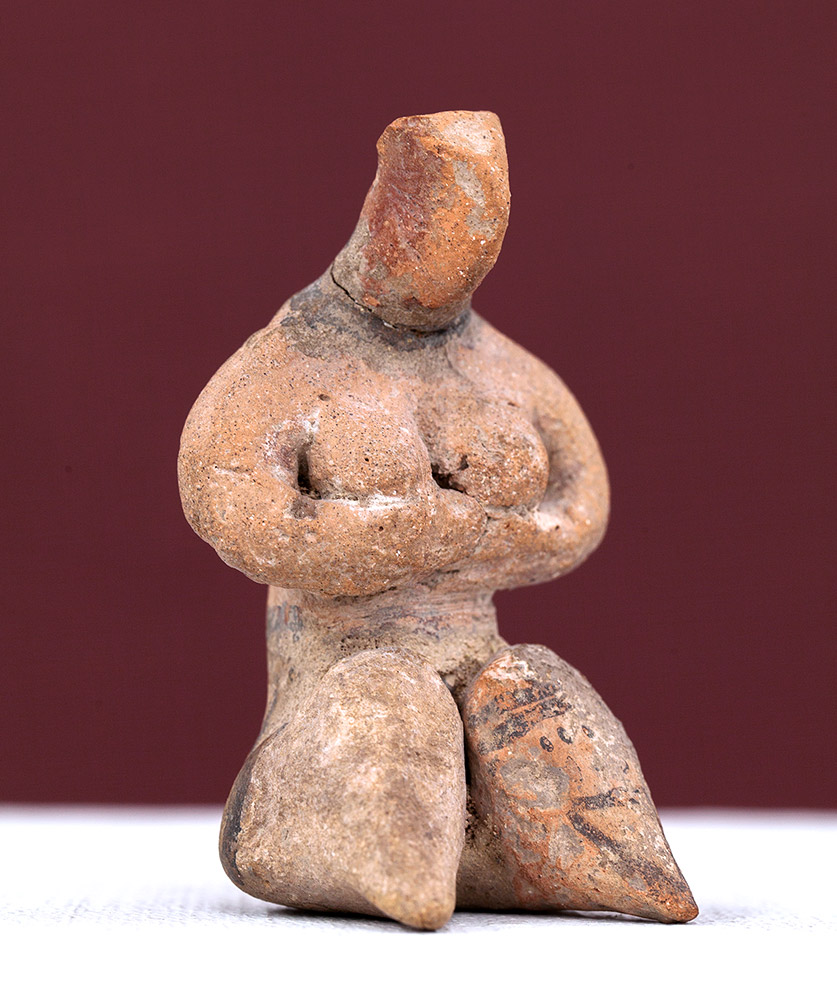 Anonymous: Fertility symbol. 2500 BC. Terracotta, 8 x 4 x 3 cm