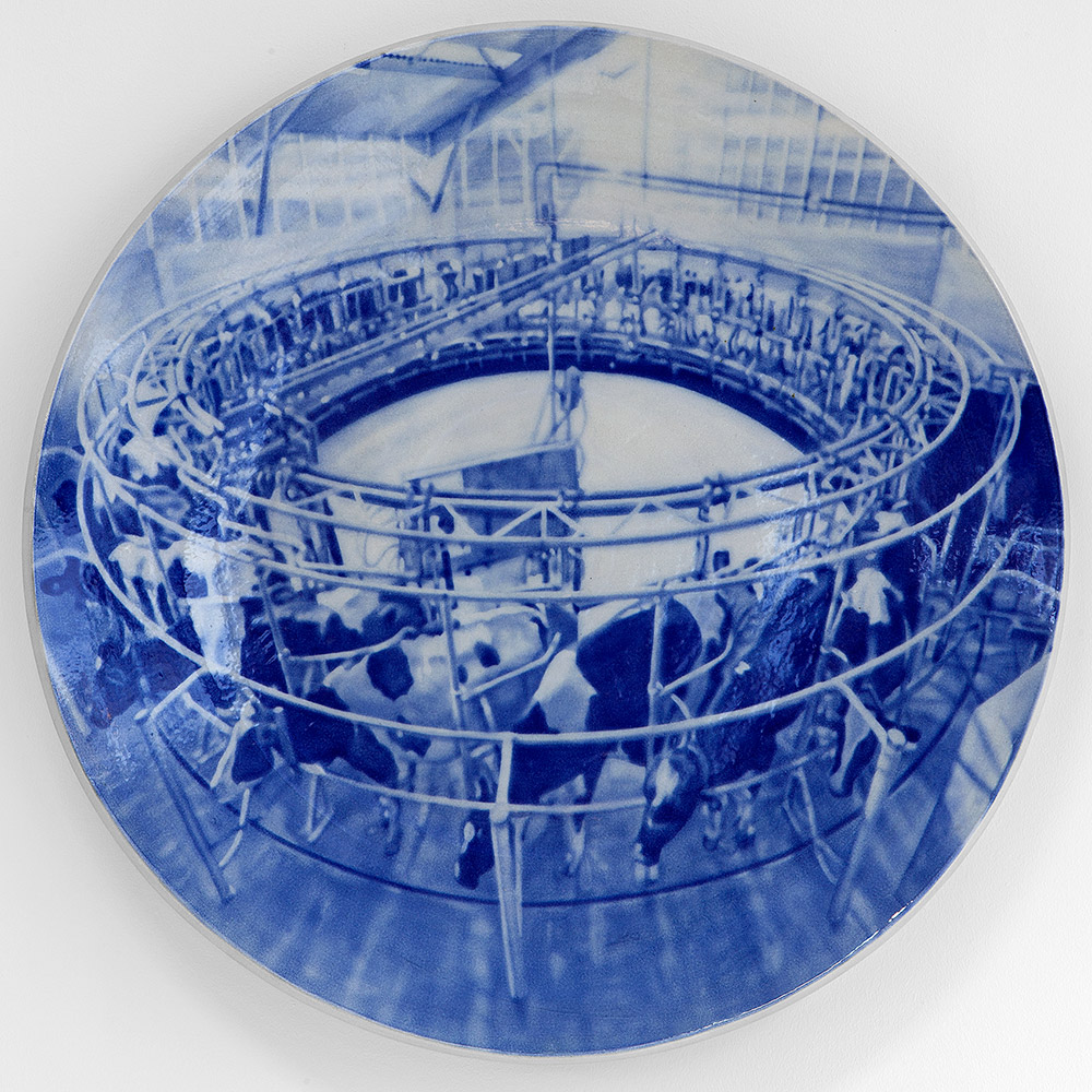Allan Otte Uden titel 2013 Glaseret stentøj Ø 100 cm