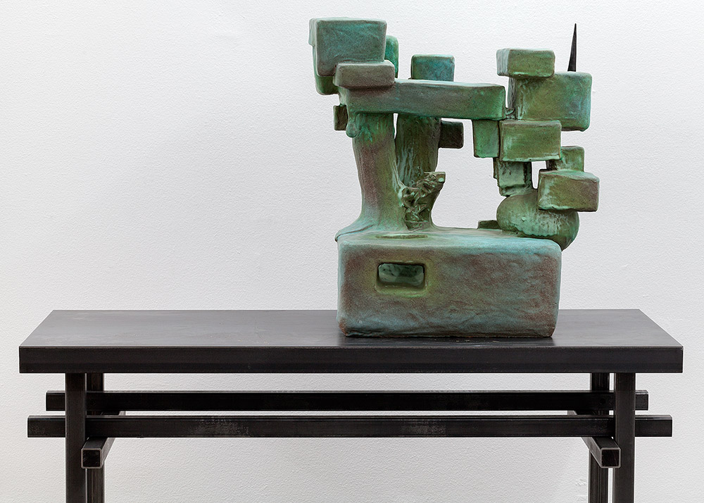 Nils Erik Gjerdevik Uden titel 2006 Glasseret stentøj 67 x 61 x 46 cm
