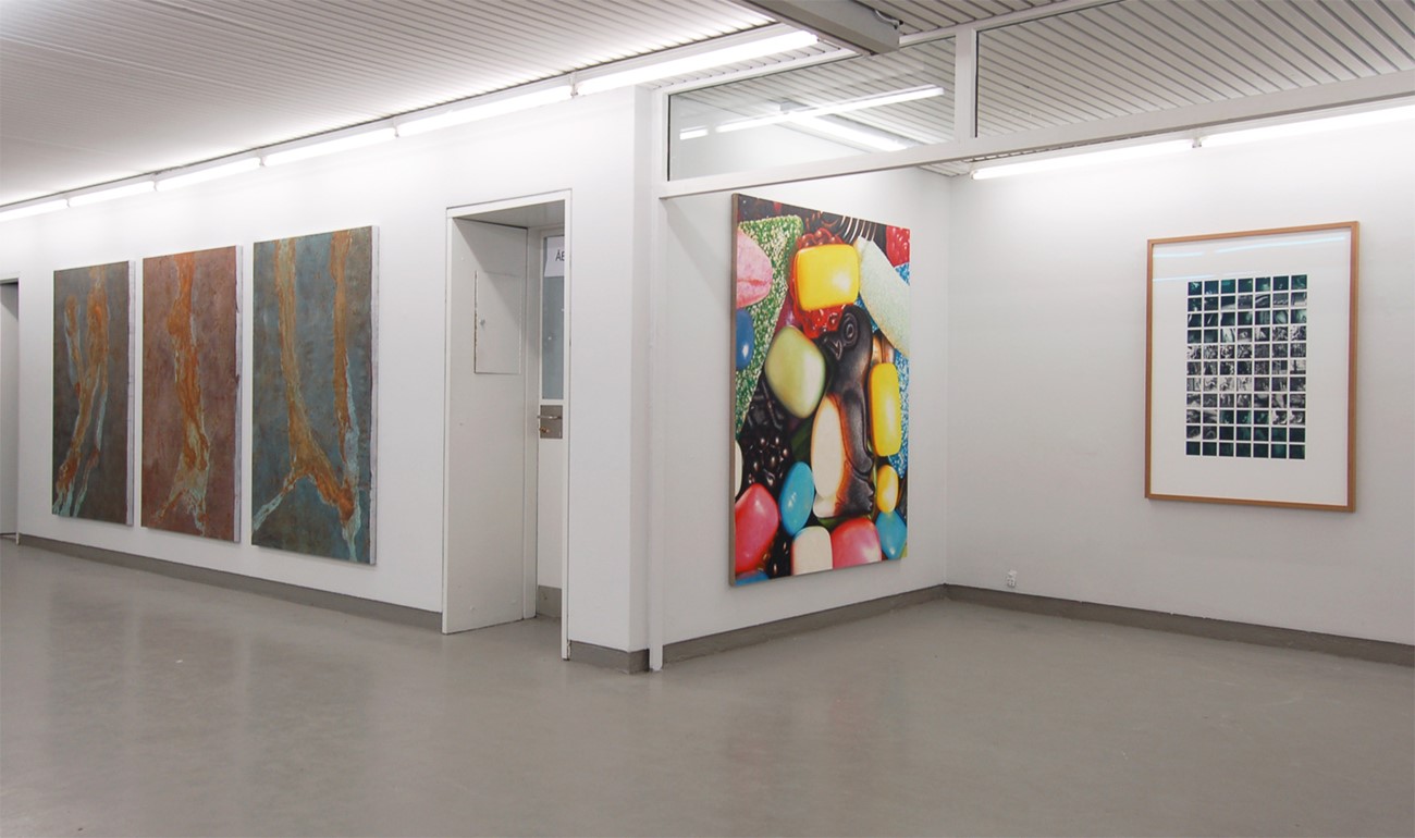 Installation view. Kristian Kragelund, Martha Svihus & Lina Hashim