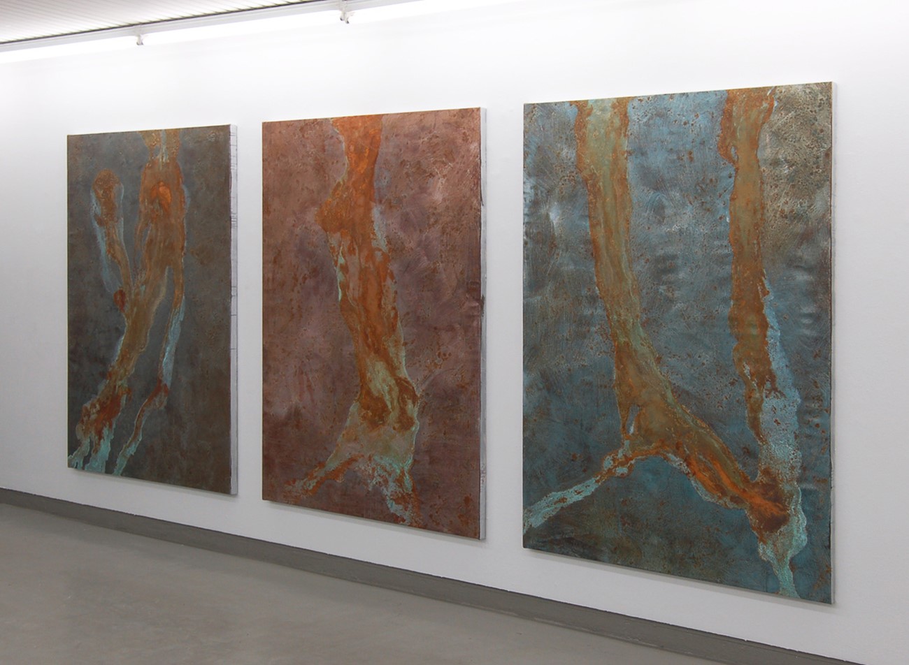 Kristian Kragelund: Profile 1, 2 & 3. Acid on canvas with homemade metal-infused paint. 175x120 cm each, 2015. Installation view.