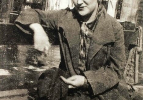 Franciska Clausen på Boulevard Montparnasse, Paris 1926. Foto Florence Henri