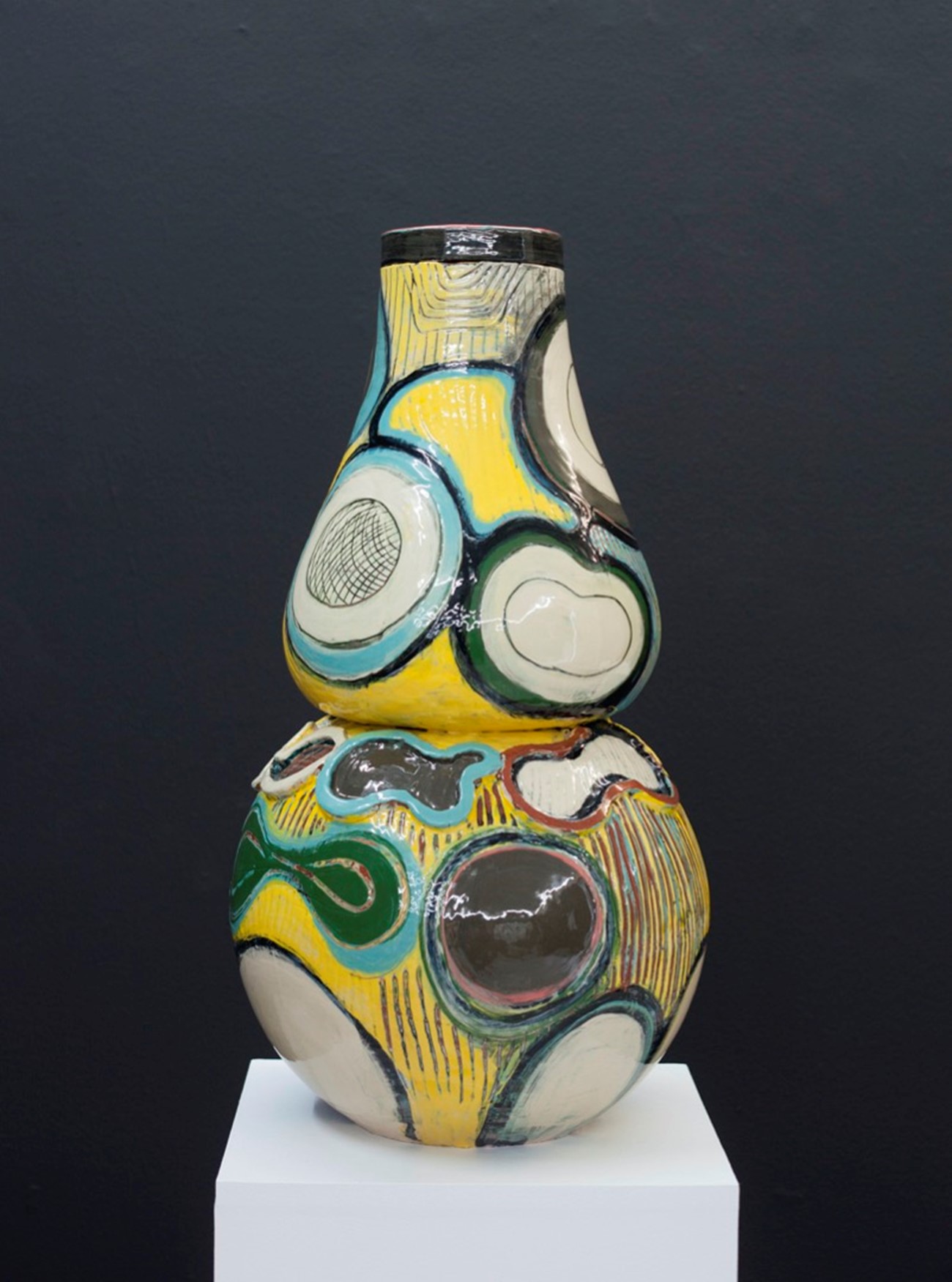 Anna Sørensen: Untitled (1), 2020, Glazed ceramics, H 66 / Ø 35 cm