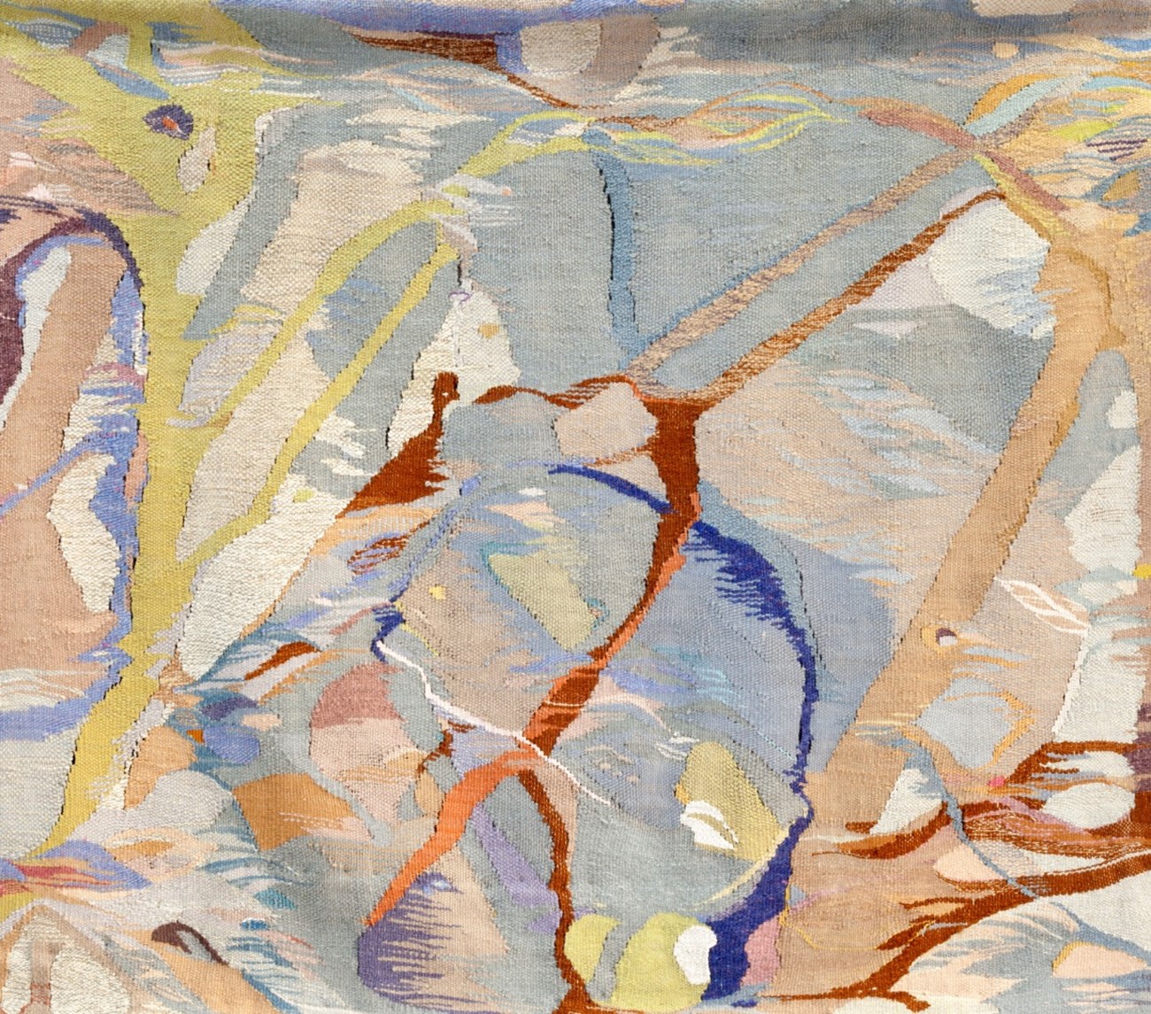 Ved bækken, 1978, Silke, hør og uld, 112 x 168 cm