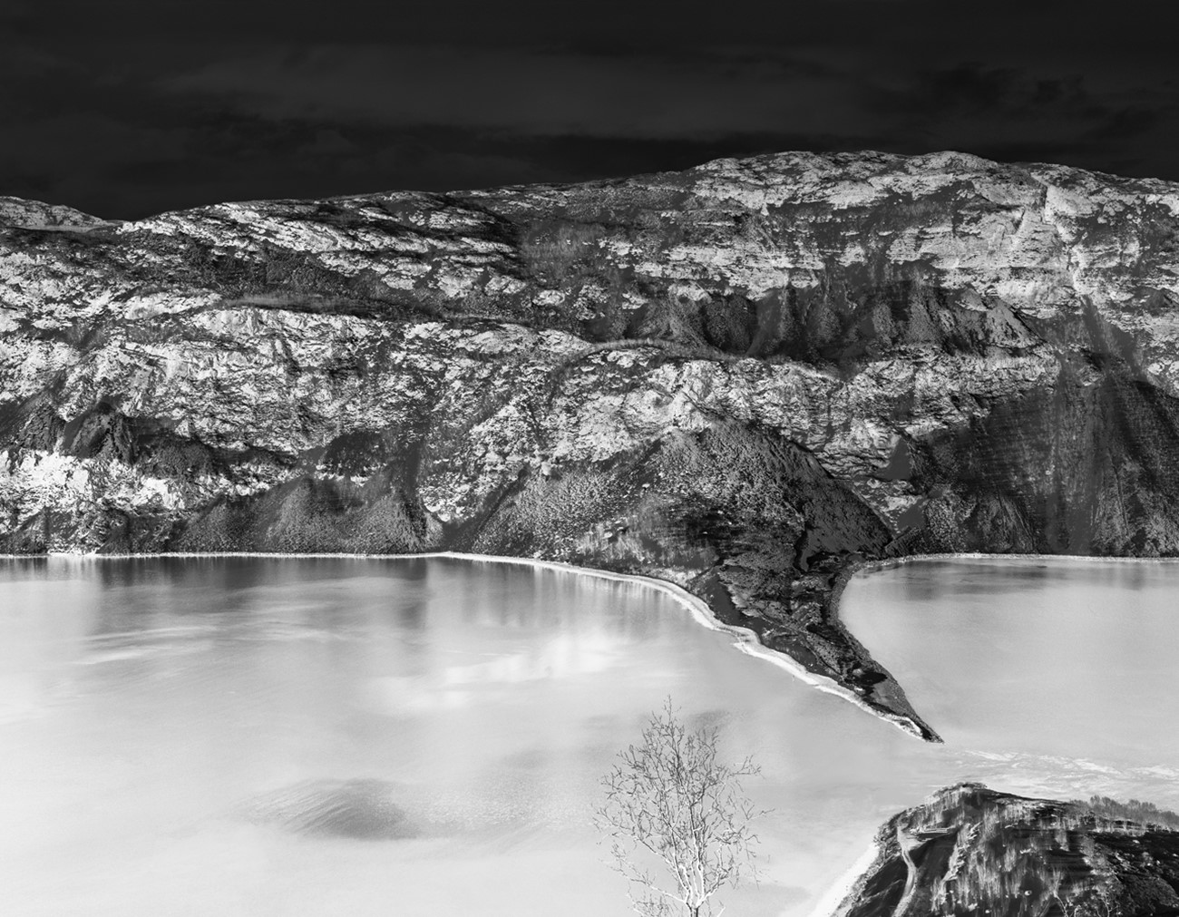 Thomas Bangsted: Sáhkkobátni, 2015, Pigment Print, 148.6 x 191 cm