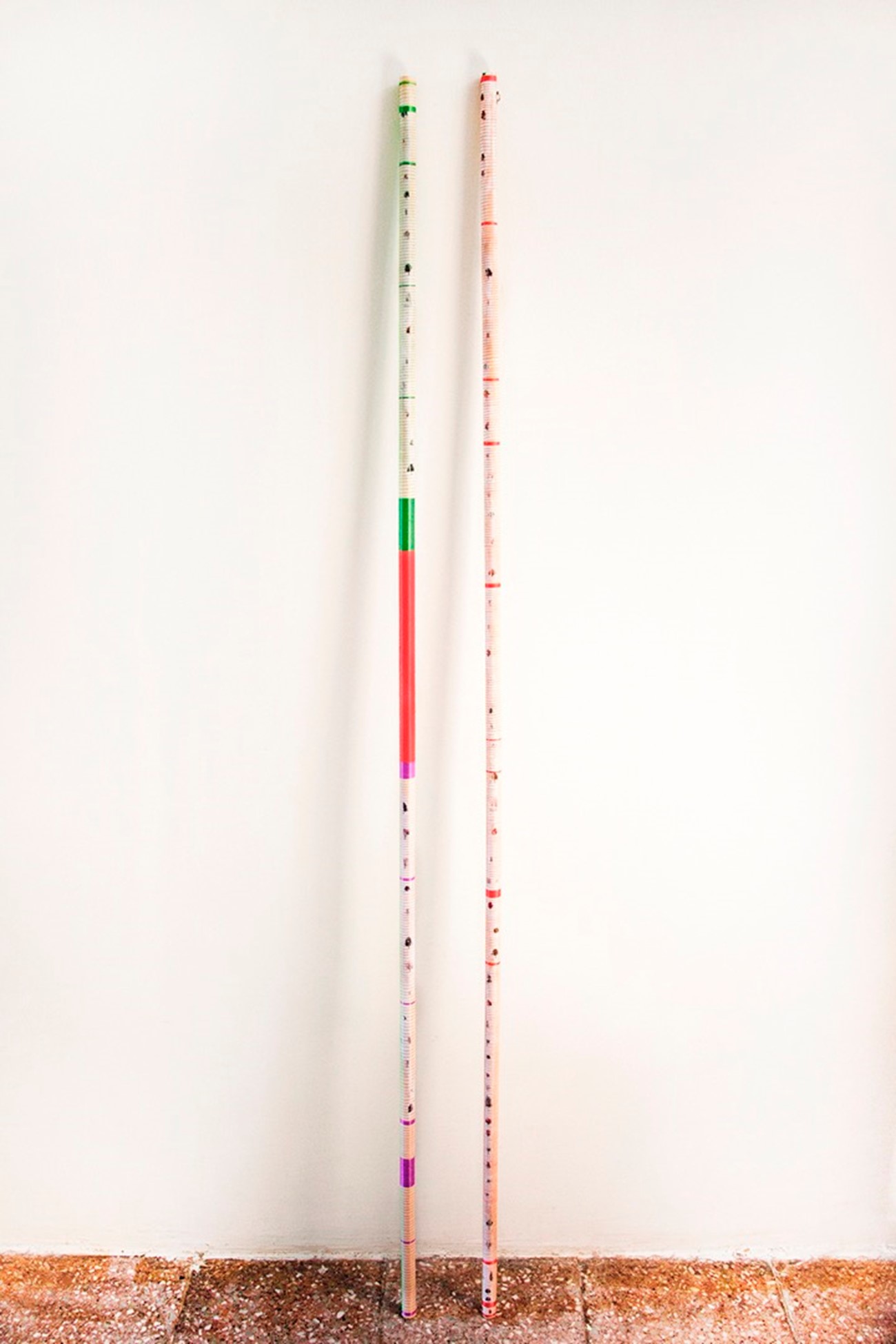 Neda Zarf Saz: Untitled No. 12/14 | Untitled No. 13/14, 2017, Wooden bar, photographs, paint, threads, resin & cover, 148 x 2 x 2 cm | 148 x 2 x 2 cm