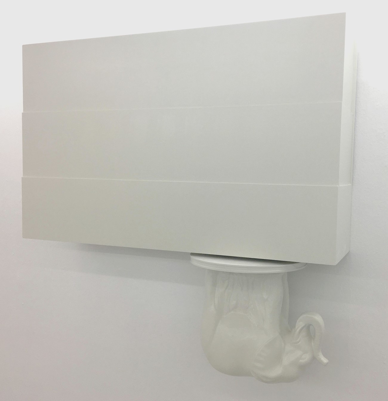 Øivind Nygård: Sleepwalk, 1992, Polyester and painted MDF, 125 x 50 x 120 cm