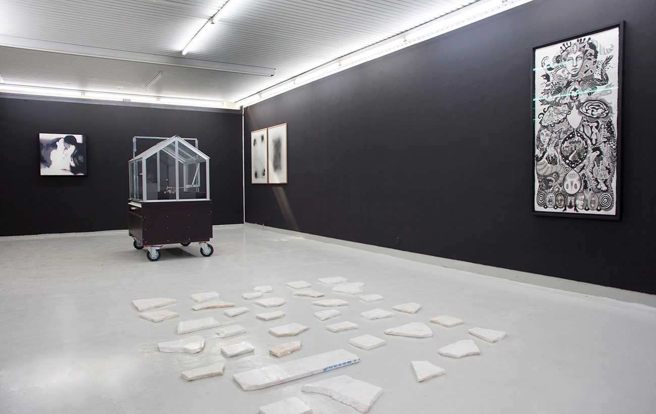 Installation view, VI RUS